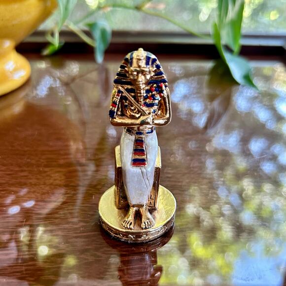 Vintage Egyptian Pharaoh Figurine – Gold & Enamel King Tut Statue – 2.75” Tall - Picture 7 of 10